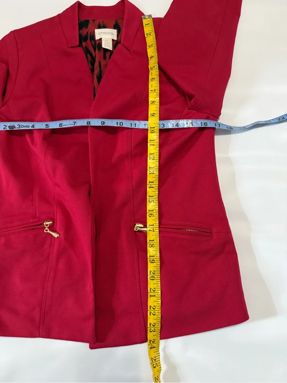 Chico's Red Open-Front Ponte fold accents  Blazer in size Small (0)